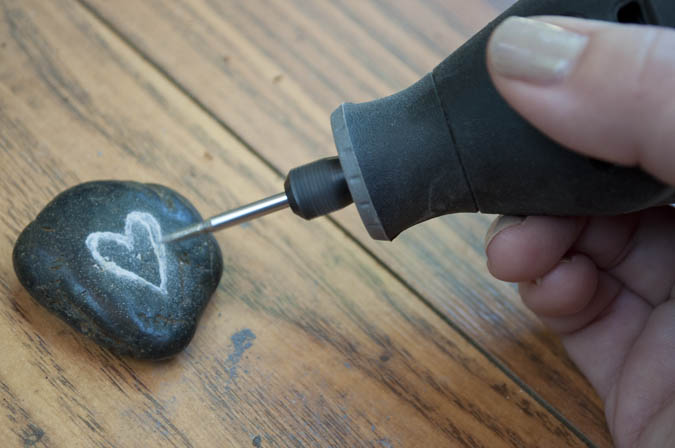 How to carve rocks using a dremel tool