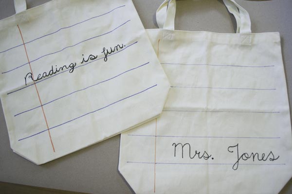 cute personalized totes - great teacher gifts!
