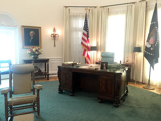Lyndon B Johnson Presidential Library visit Oval Office