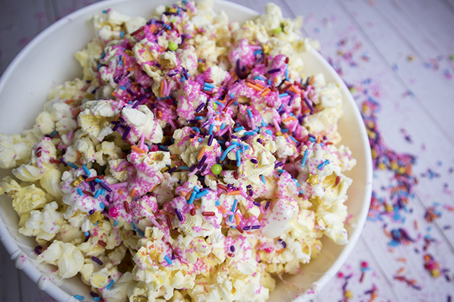 fairy popcorn - great for a girls birthday party or movie night food idea